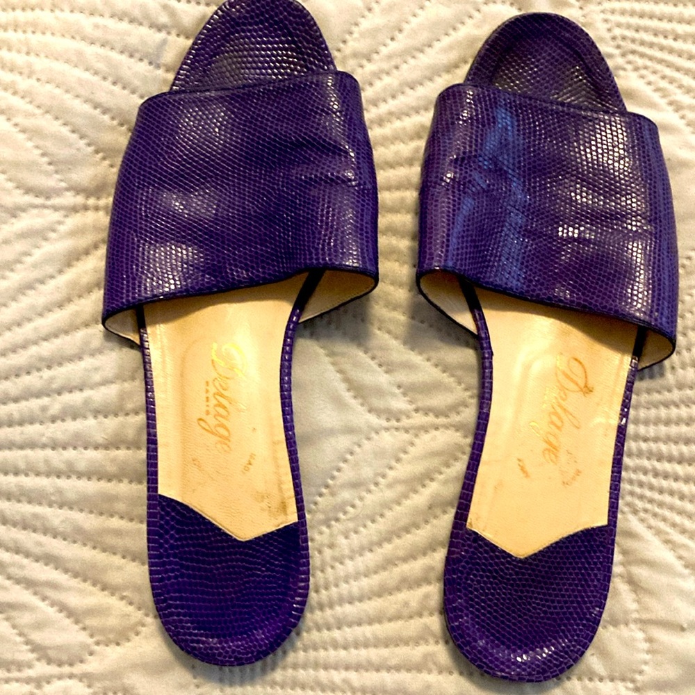 Flat slides